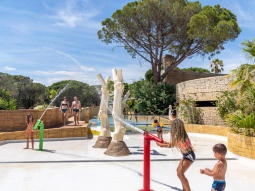 Mobil Detente 8 Personnes Campsite *